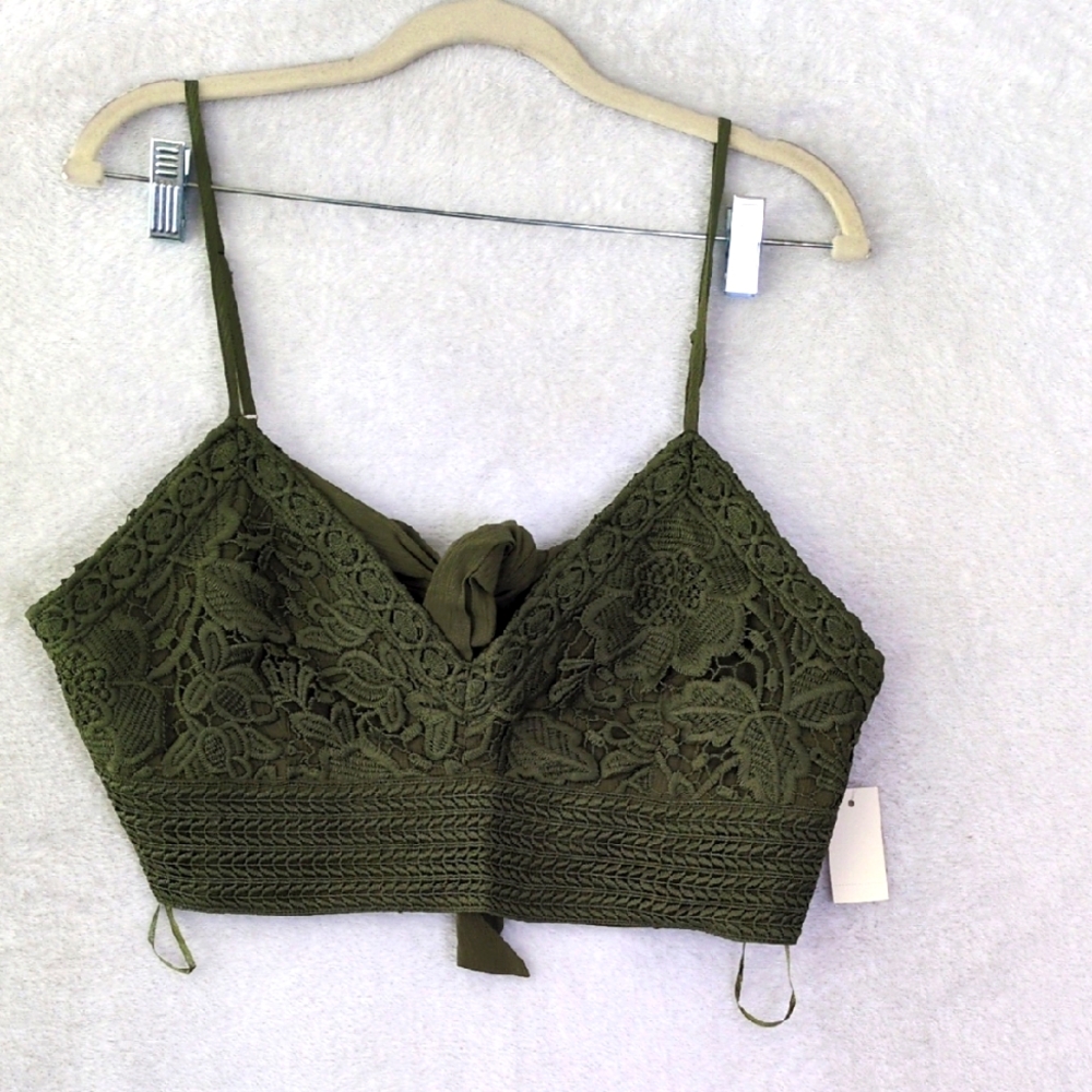 Aeropostale Women's‎ Green Lace Boho Crop Top Size XL